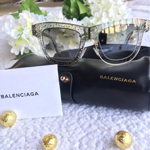 Balenciaga Accessories - Balenciaga - 52mm Squared Sunglasses - Brand new!